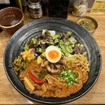 SPICY CURRY 魯珈 - 