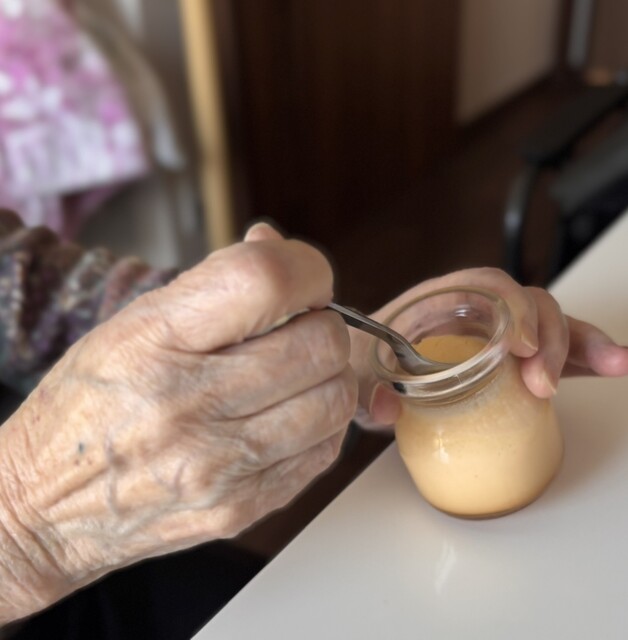 Cake House Almond Ekimae Ten