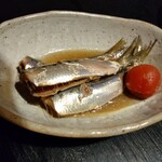 さぶろー - お通し（小イワシの梅煮）