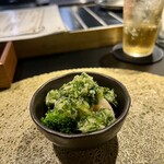 イタリアン チャイナバル村塾 - 海老とブロッコリーのねぎ生姜オイル