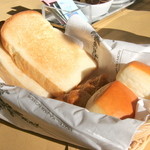 콘치넨타루 룸 - パンも美味しく、いくらでも食べれそう♪