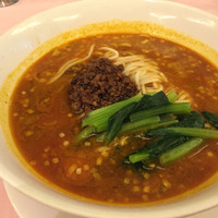 赤坂 四川飯店 - 担々麺ハーフ