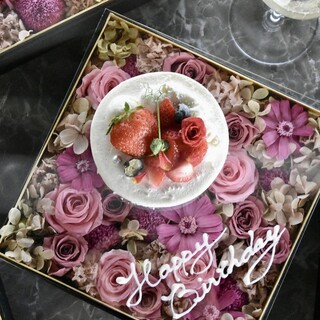 Anniversary！フラワーBOXケーキ♪