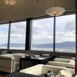 Sky Lounge 22 - 