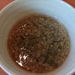 幸楽苑 - 背脂が入ったつけ汁