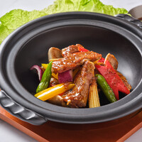 国産牛のハニーペッパーソース