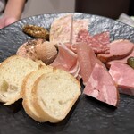 新宿三丁目 ビストロ向日葵 - 