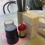 食事処 やまびこ - テーブル席