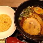 横丁ラーメン朝熊 - 料理写真: