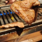 和牛焼肉やくにく 徹 - 