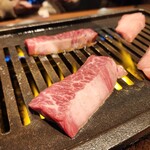 和牛焼肉やくにく 徹 - 