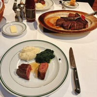 ウルフギャング・ステーキハウス 丸の内店 - 