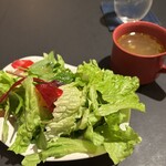 Bistro1048 - セットの　サラダ　スープ