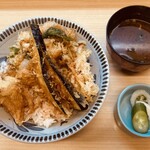 天重 本店 - かき揚げ丼(得丼)