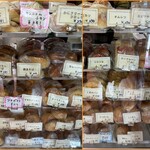 アサカベーカリー - ショーケース③④ 11/2025