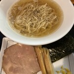 藤 - 料理写真:あっさり煮干しらーめん