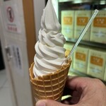 ミルク&パフェ よつ葉ホワイトコージ - 