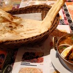 リアル - マトンマサラ、プレーンナン