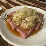 ホルモンの串焼き　もつやき処　沼田 - 