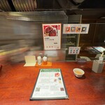 飯豊権現蕎麦 桐屋 - おひとり様はカウンター