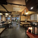 飯豊権現蕎麦 桐屋 - 落ち着いた店内