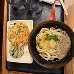 本場さぬきうどん 親父の製麺所 - 