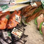 割鮮しんとく - どでかい鰆やほうぼう