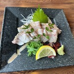 割鮮しんとく - ノドグロ半身刺身(調理代600円)