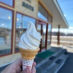 森高牧場 - 「ミルクソフトクリーム（ミニサイズ）」320円（2024.3/19）