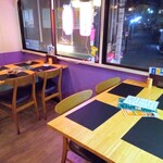 炭火焼き鳥 DABASHI - テーブル席