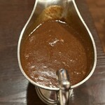 Cuit Bonne - キュイカレー辛口　毛和牛Ａ５ランクのスネ肉＆肩ロース+玉ネギ入り