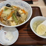 ぎょうざの満洲 - 料理写真:やみつき丼