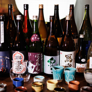 約15種の日本酒が飲めるプレミアム飲み放題あり！