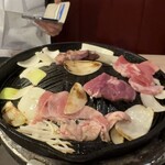 ジンギスカン ひげのうし 南5条店 - 