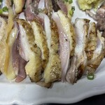 鶏のたたき 熊本屋 - 室温に戻すこと３０分くらい…脂が照りまくり！