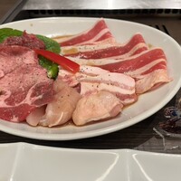 原宿焼肉 KINTAN - 