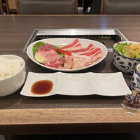 原宿焼肉 KINTAN - 