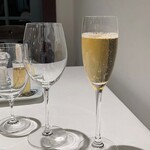トレ・コローネ - スパークリングワイン（ノンアル）