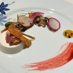 トレ・コローネ - 魚介の香薫に牛蒡のパンナコッタを添えて