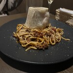 ビストロ ヒーロー 2nd - 和牛モワールボロネーゼ 