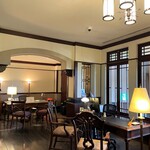 トレ・コローネ - ロビー