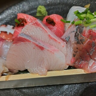 海鮮バル 魚晴_1