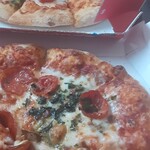 ドミノピザ - 料理写真: