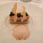 オーベルジュ・ド・リル - ポワローとタラバガニのサラダ仕立て　キャビア添え