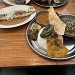 BLOCK HOUSE 水曜カレー - 