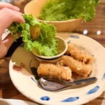 アンゴン - 揚げ春巻き