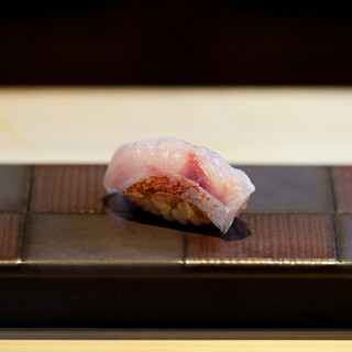 북해의 혜택을 적초로 맛보는 극상의 한 점