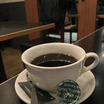 ベーカリー&レストラン 沢村 - 雨が本降りになりました