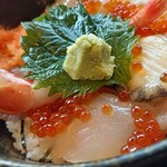 おけしょう鮮魚 海中苑 - 
