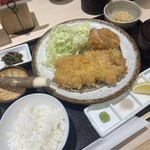 とんかつ 知青 - 